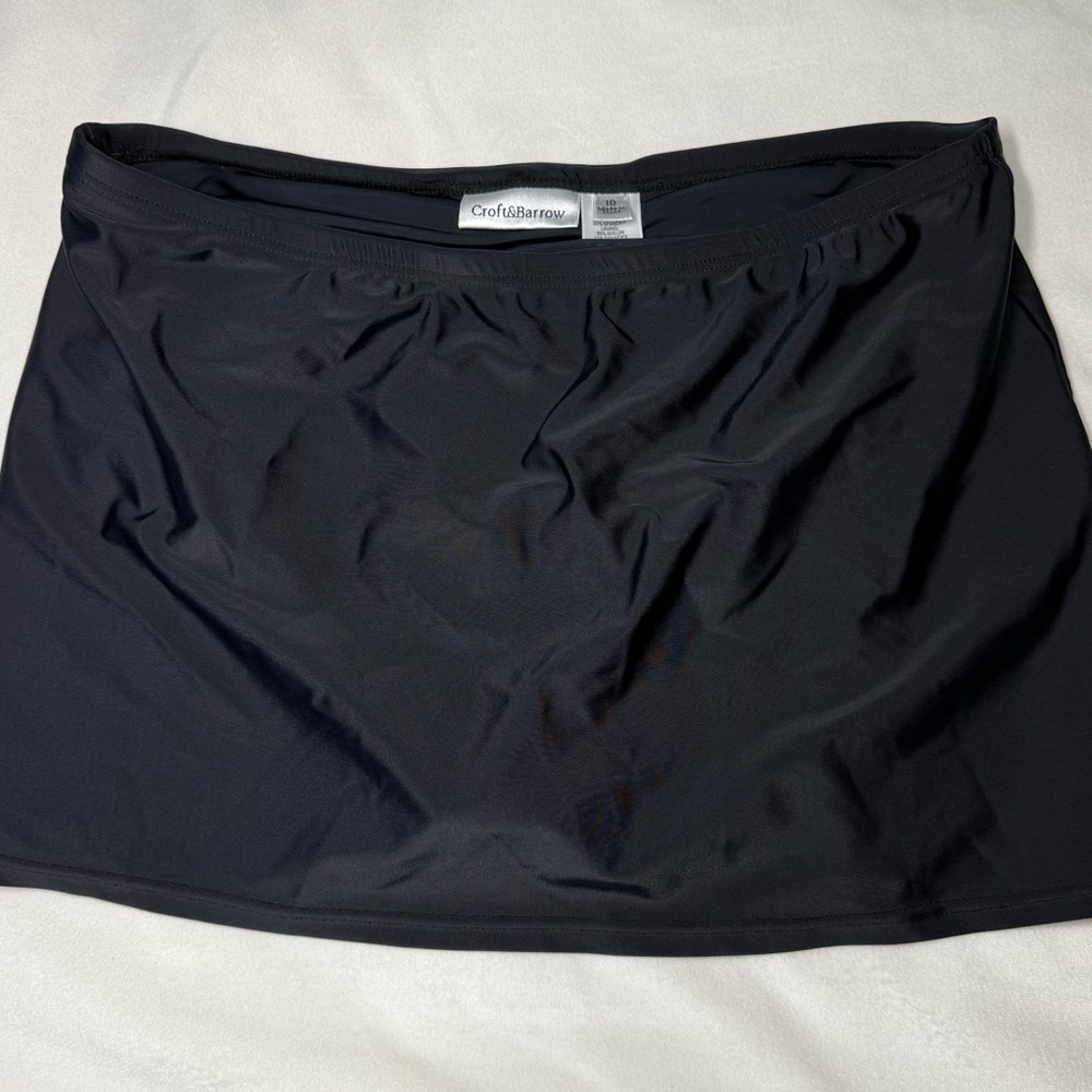 Croft & Barrow Women’s Black Swim Skirt